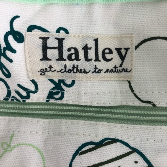 Hatley Tote Bag with Inside Zippered Pocket - Picture 3 of 11
